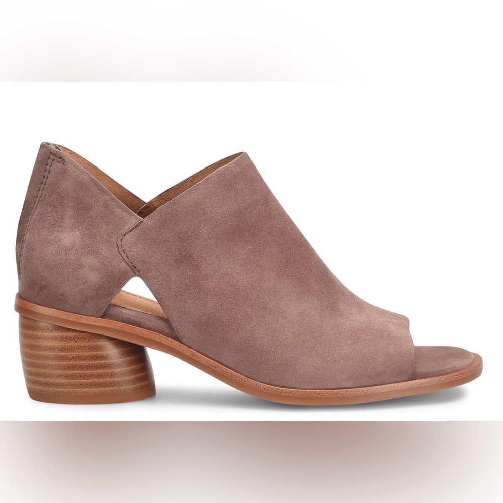 Sofft Carleigh Peep Toe Shootie